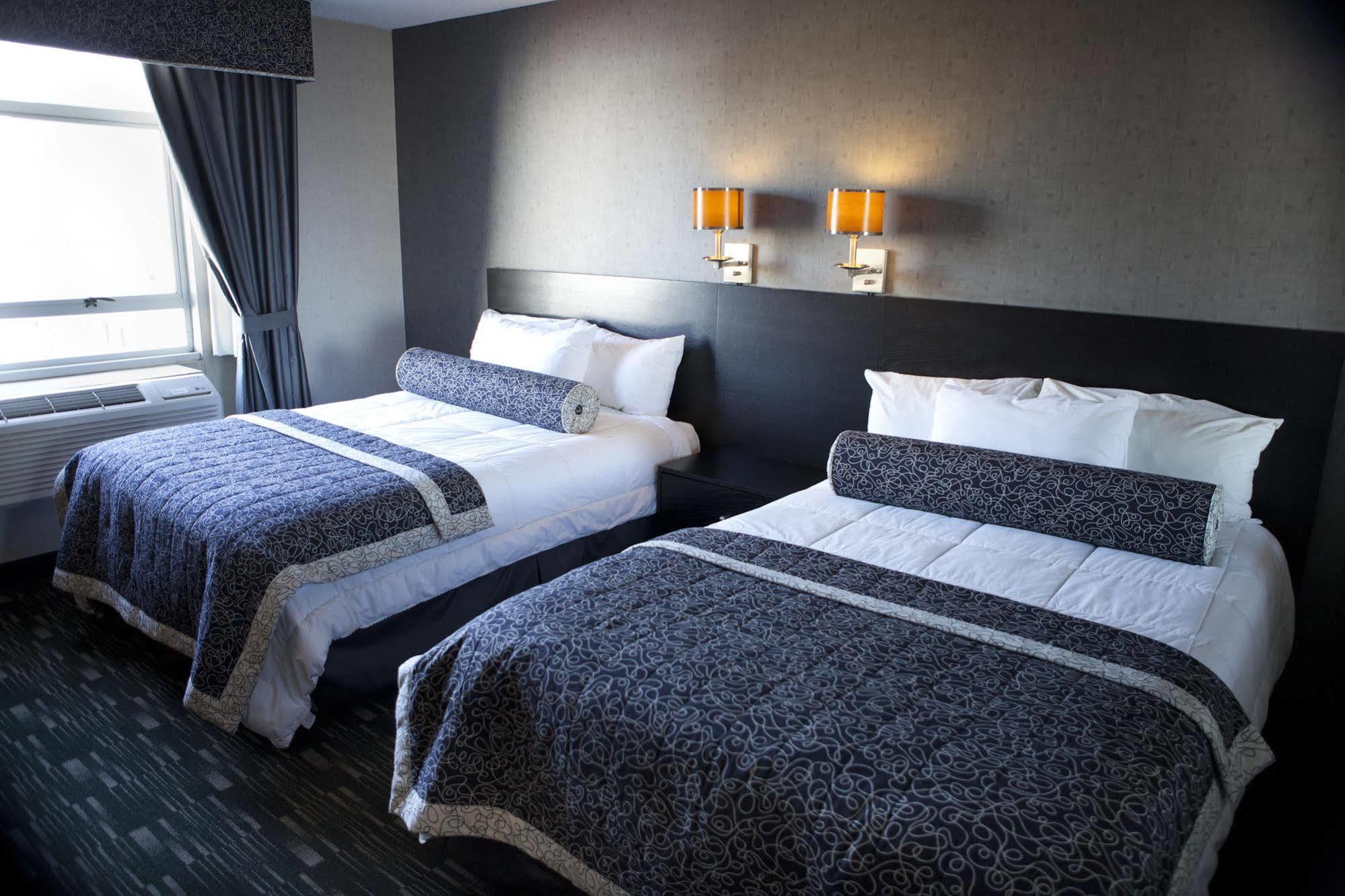 Ramada Plaza By Wyndham West Hollywood & Los Angeles